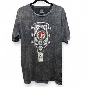 BUC-EE’S Tour ‘25 Graphic Tee Size Large